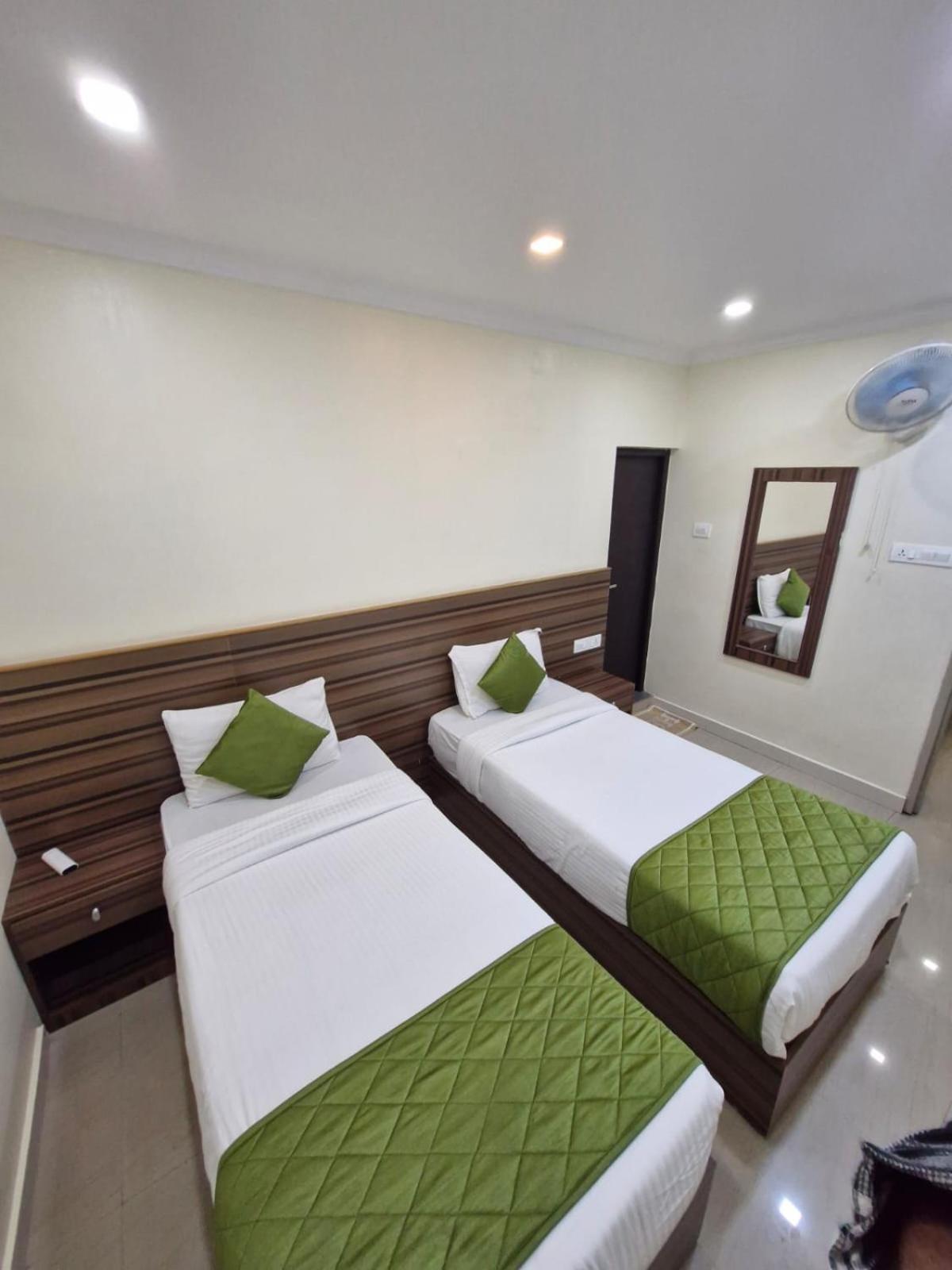 Hotel Muziris Manor Residency Kochi Exterior foto