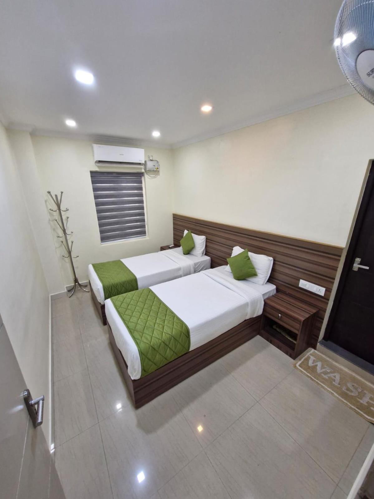 Hotel Muziris Manor Residency Kochi Exterior foto